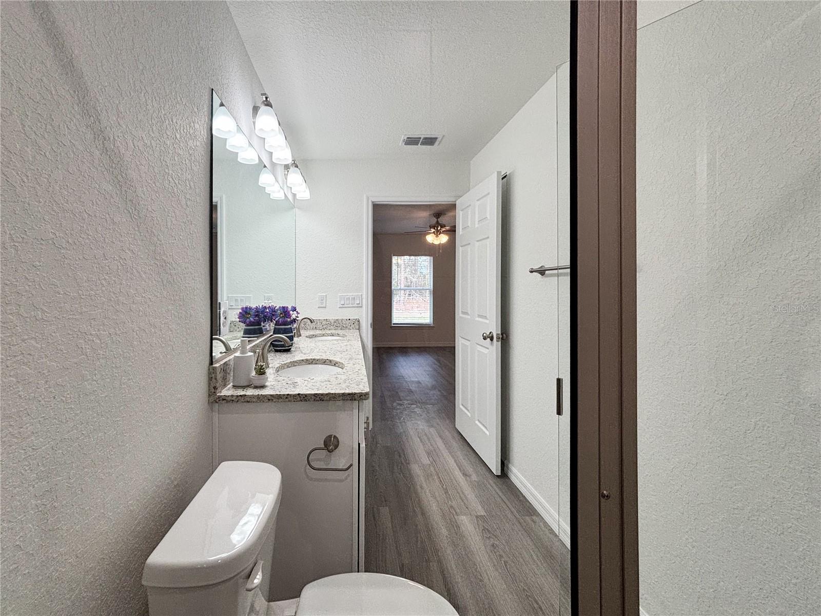 LAKE TROPICANA - Residential