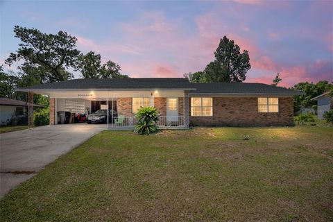 Photo of 3200 NE 10th Street, Ocala, FL 34470 (MLS # OM722951)