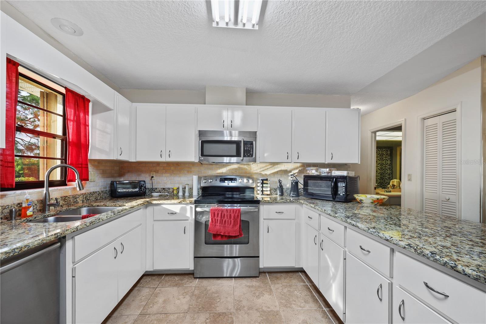 PUNTA GORDA ISLES SEC 23 - Residential