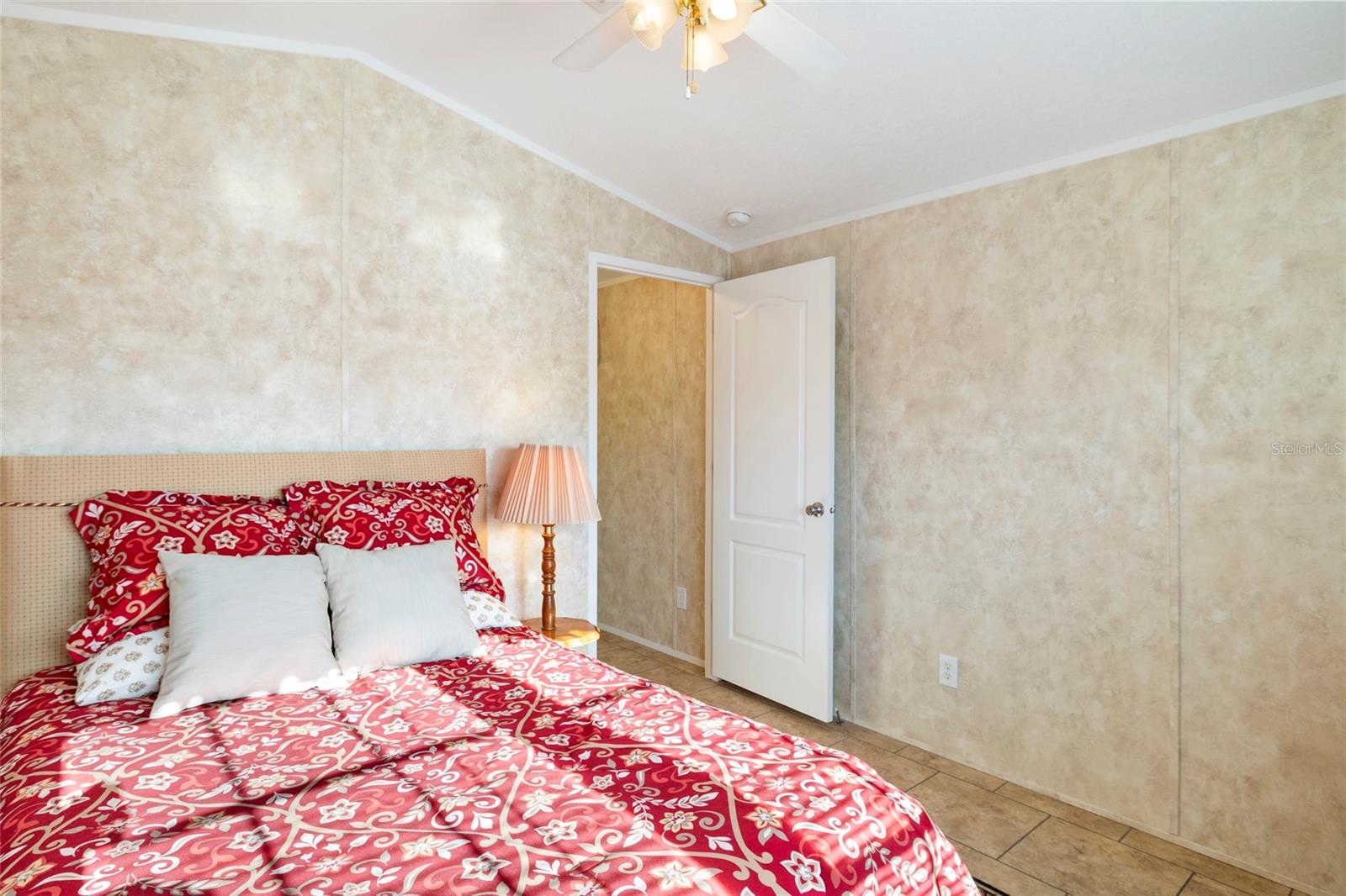 PELICAN HARBOR MOB HOME ESTATES - Residential