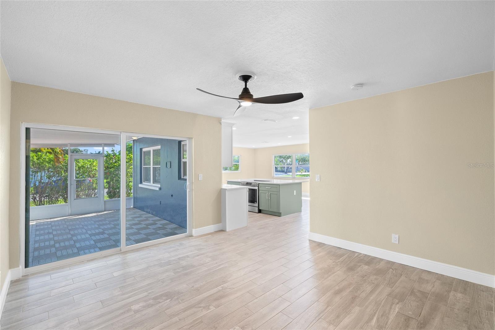 SHORE ACRES DENVER ST REP BAYOU GRANDE SEC - Residential Lease