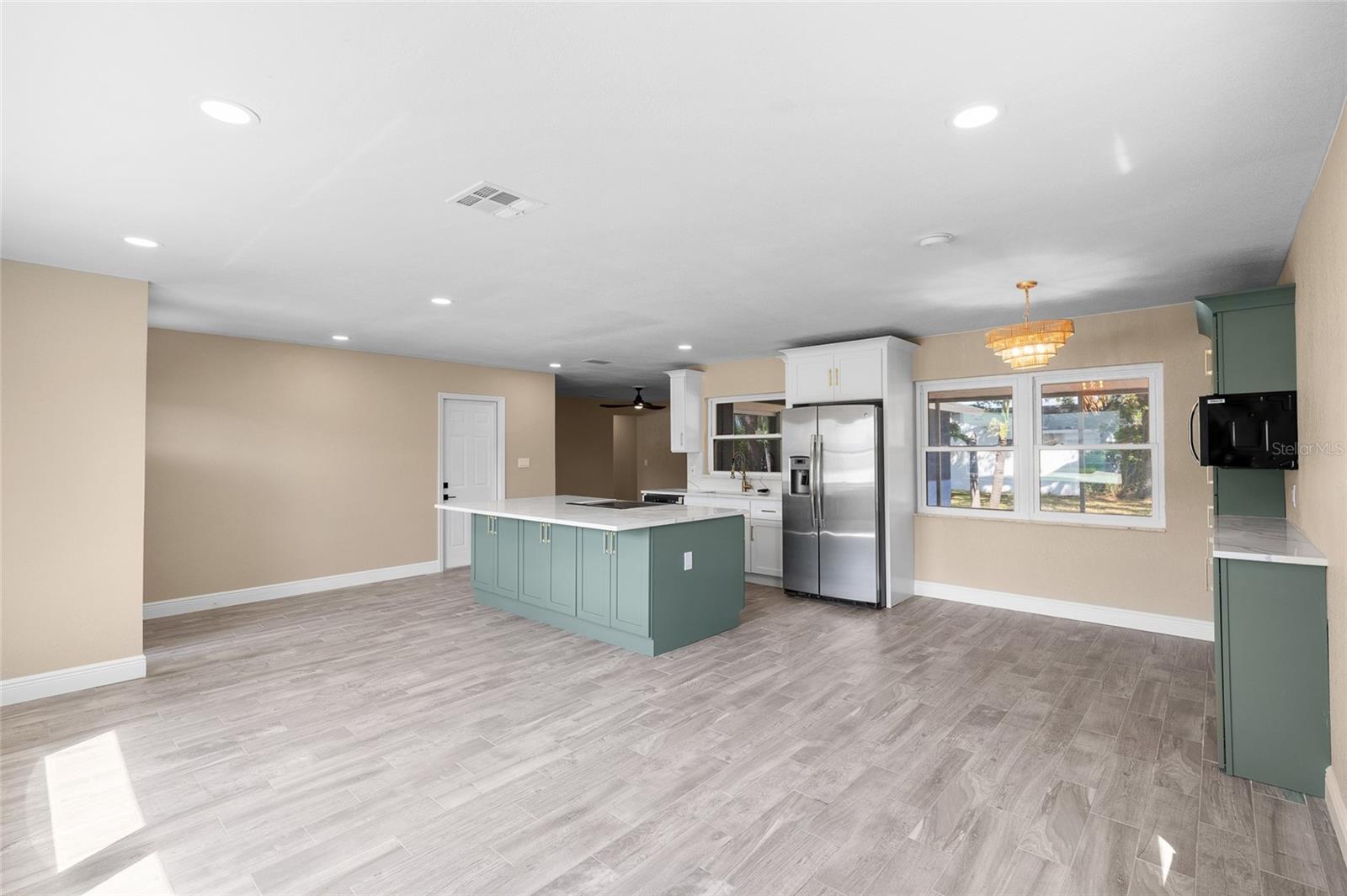 SHORE ACRES DENVER ST REP BAYOU GRANDE SEC - Residential Lease