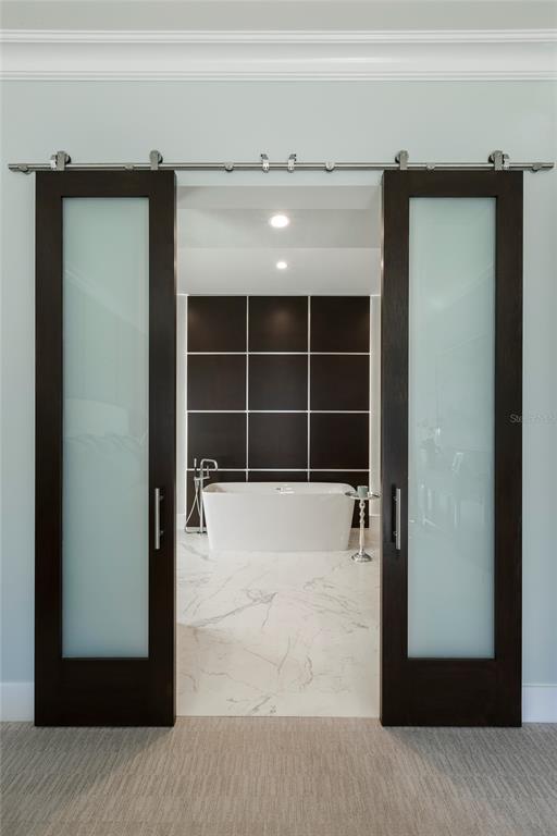 VALENCIA TERRACE - Residential