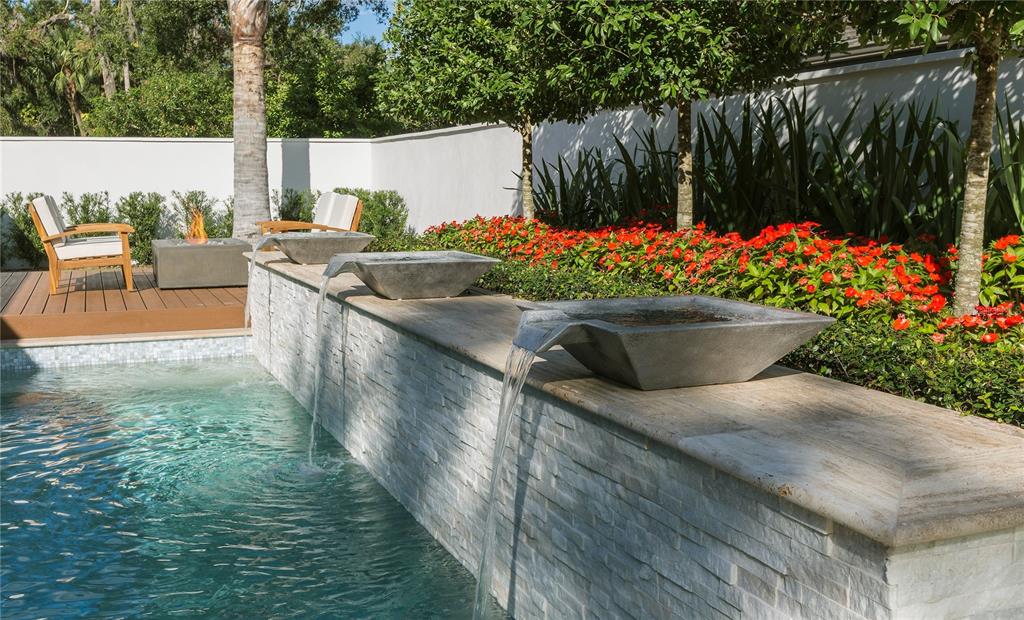 VALENCIA TERRACE - Residential