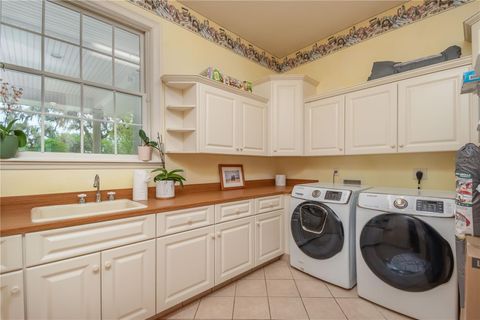 Tiny photo for 12275 W Highway 318, Reddick, FL 32686 (MLS # GC519408)
