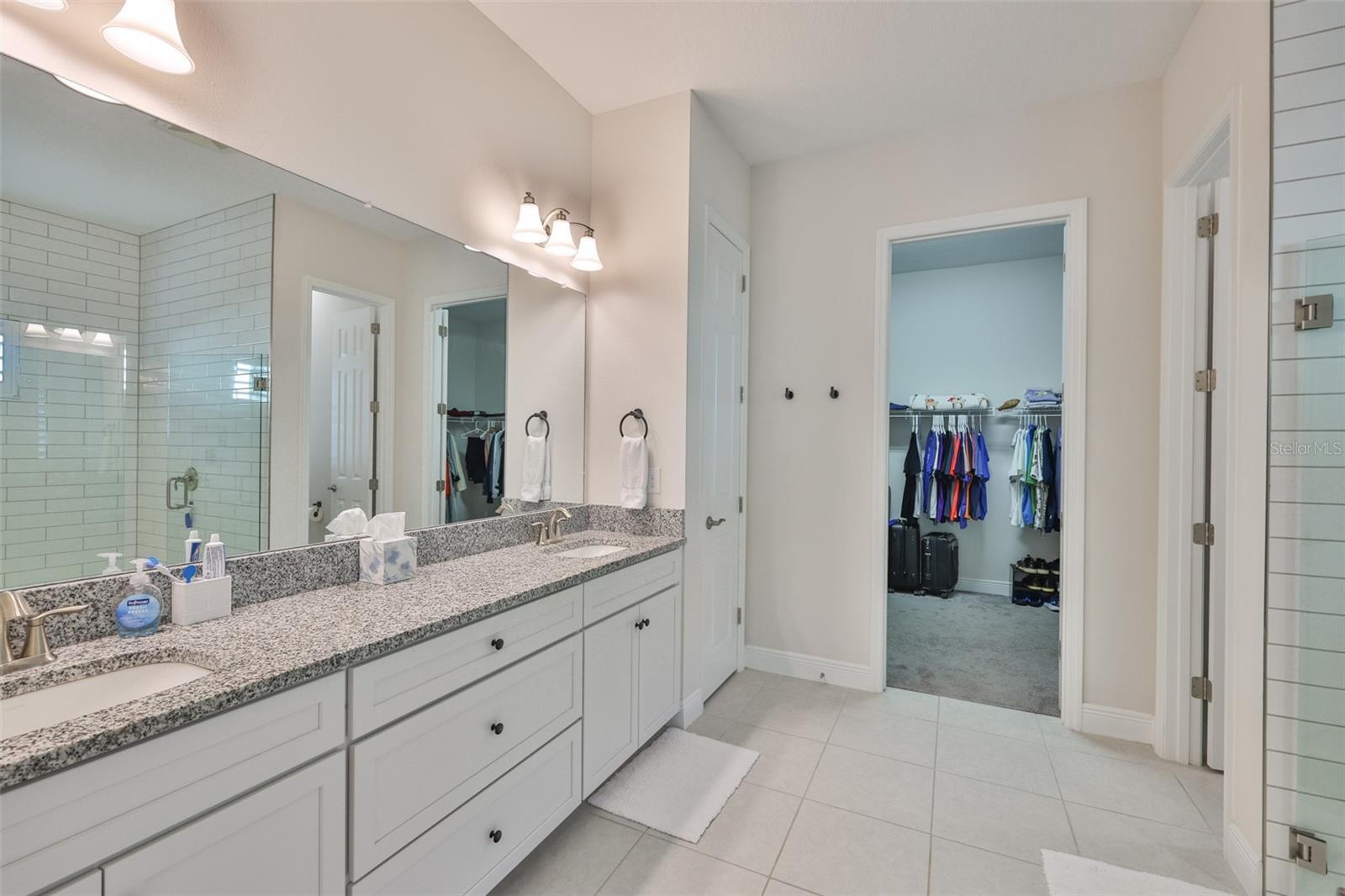 PRISTINE LAKE PRESERVE - Residential