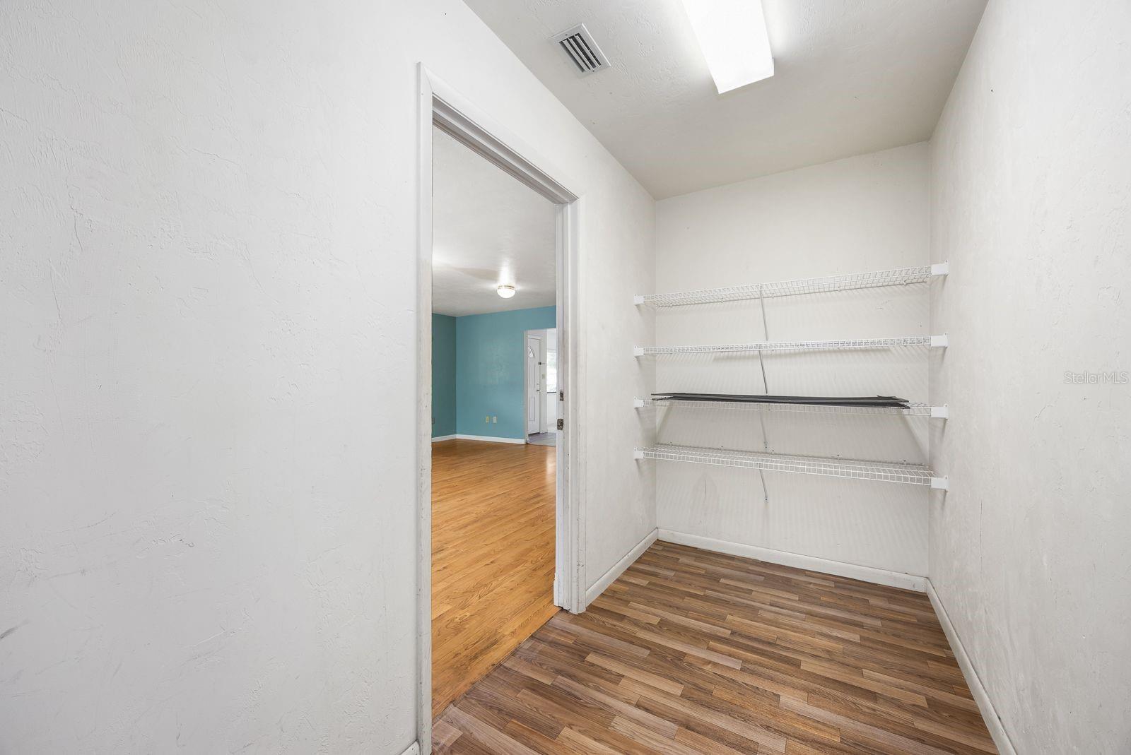 CREEK PARK ESTATES - Residential