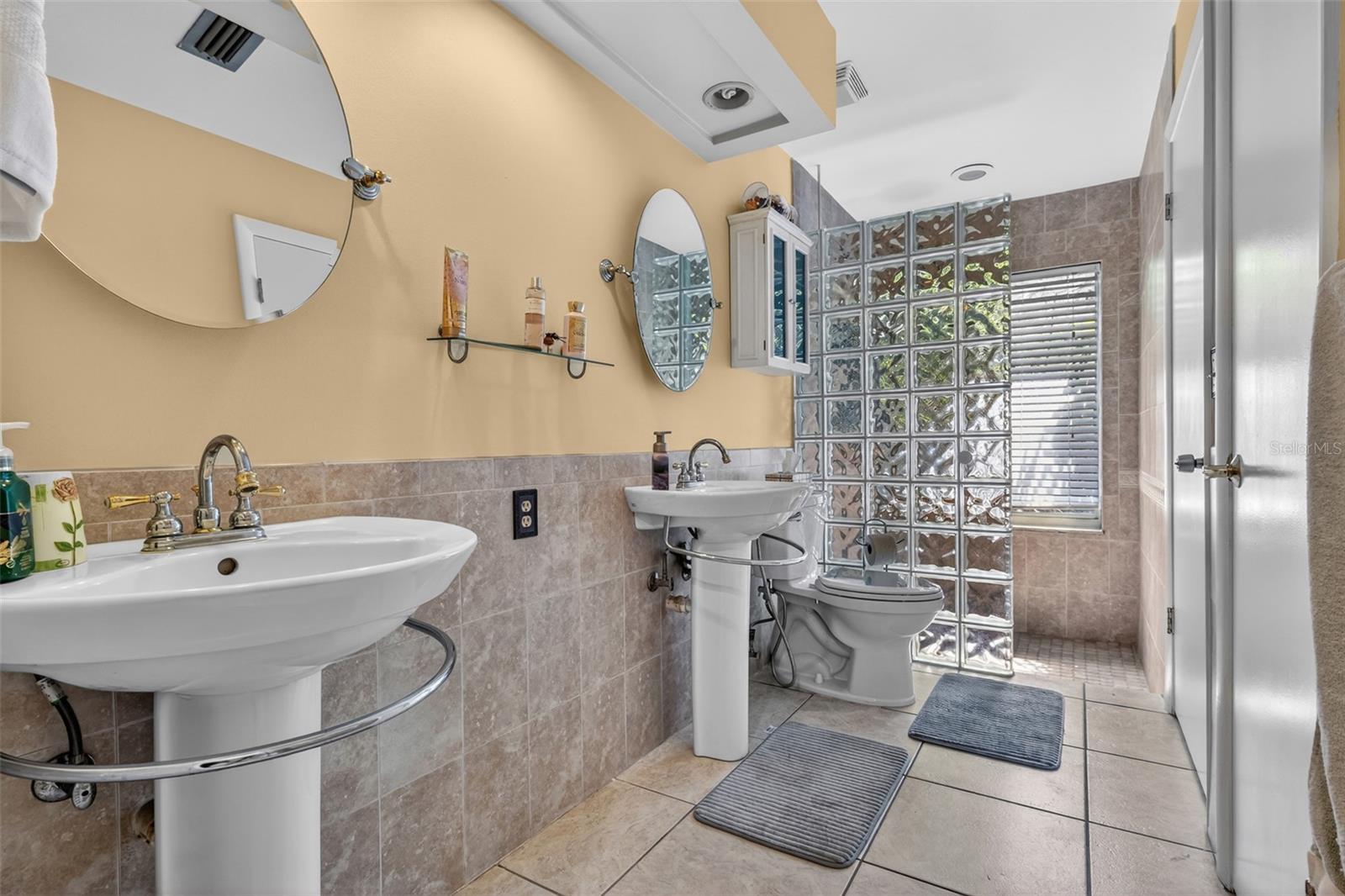 THE ARBORS - Residential Lease