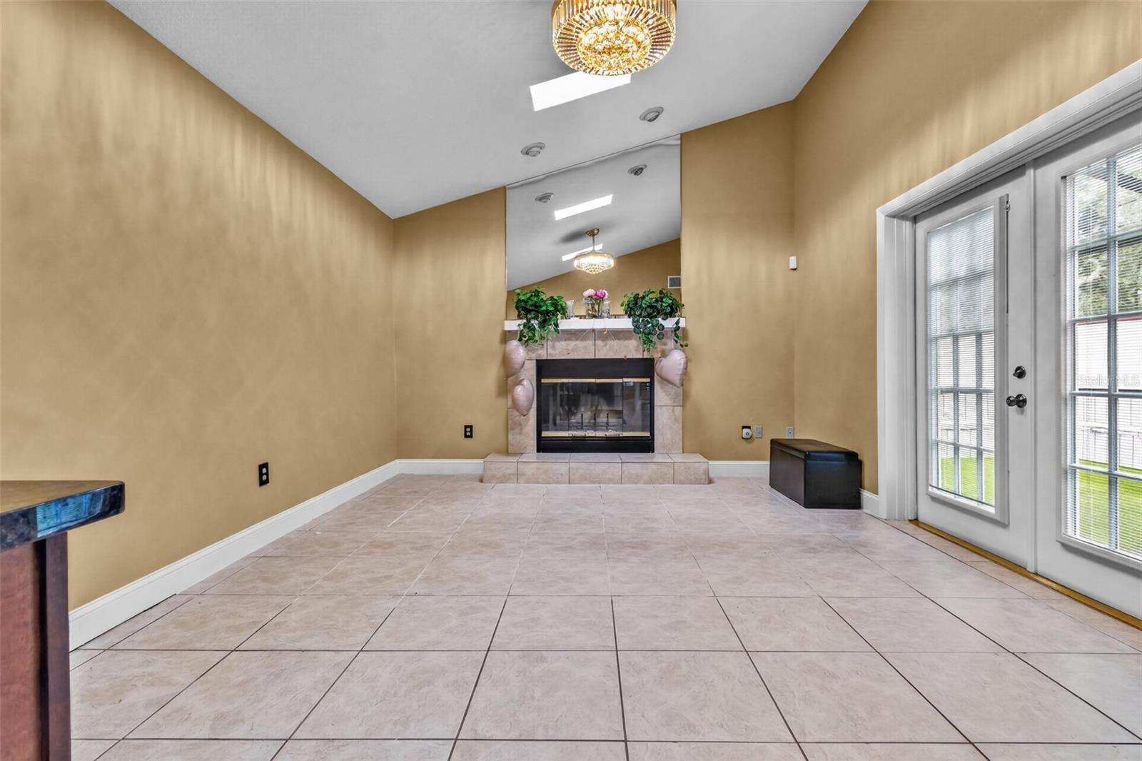 THE ARBORS - Residential Lease