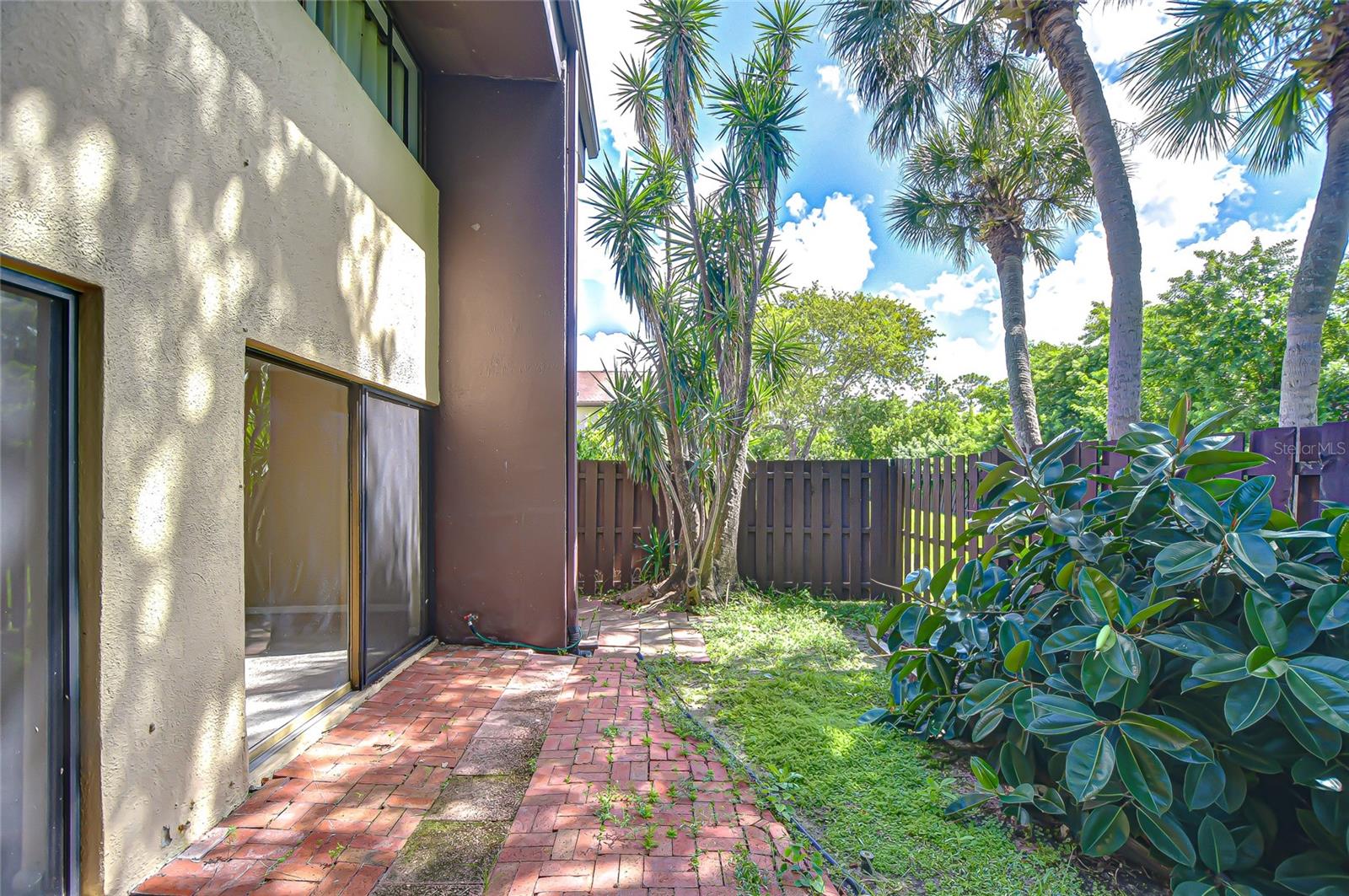 VILLAGE LAKE CONDO - Residential