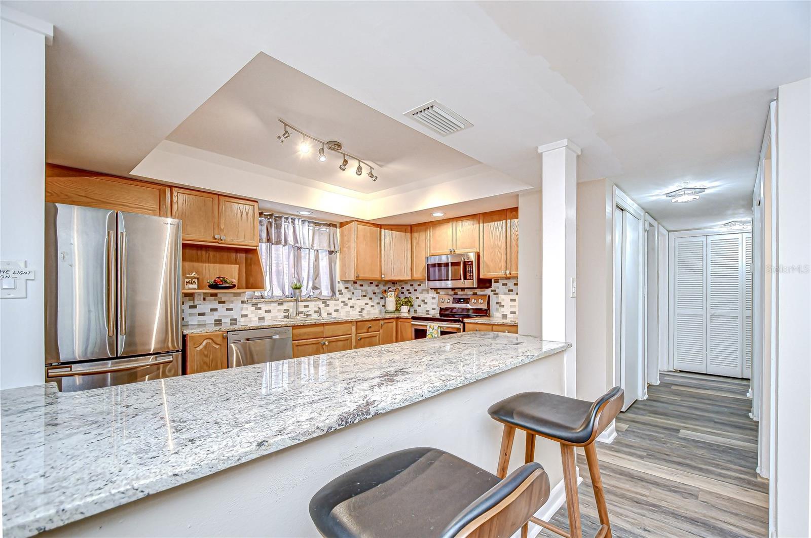 VILLAGE LAKE CONDO - Residential