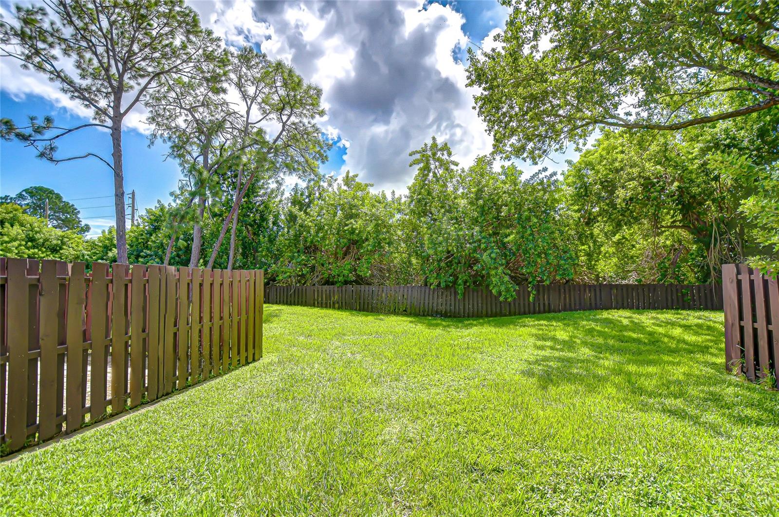 VILLAGE LAKE CONDO - Residential