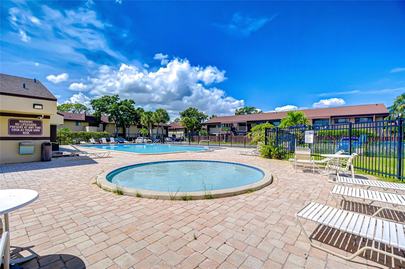 VILLAGE LAKE CONDO - Residential