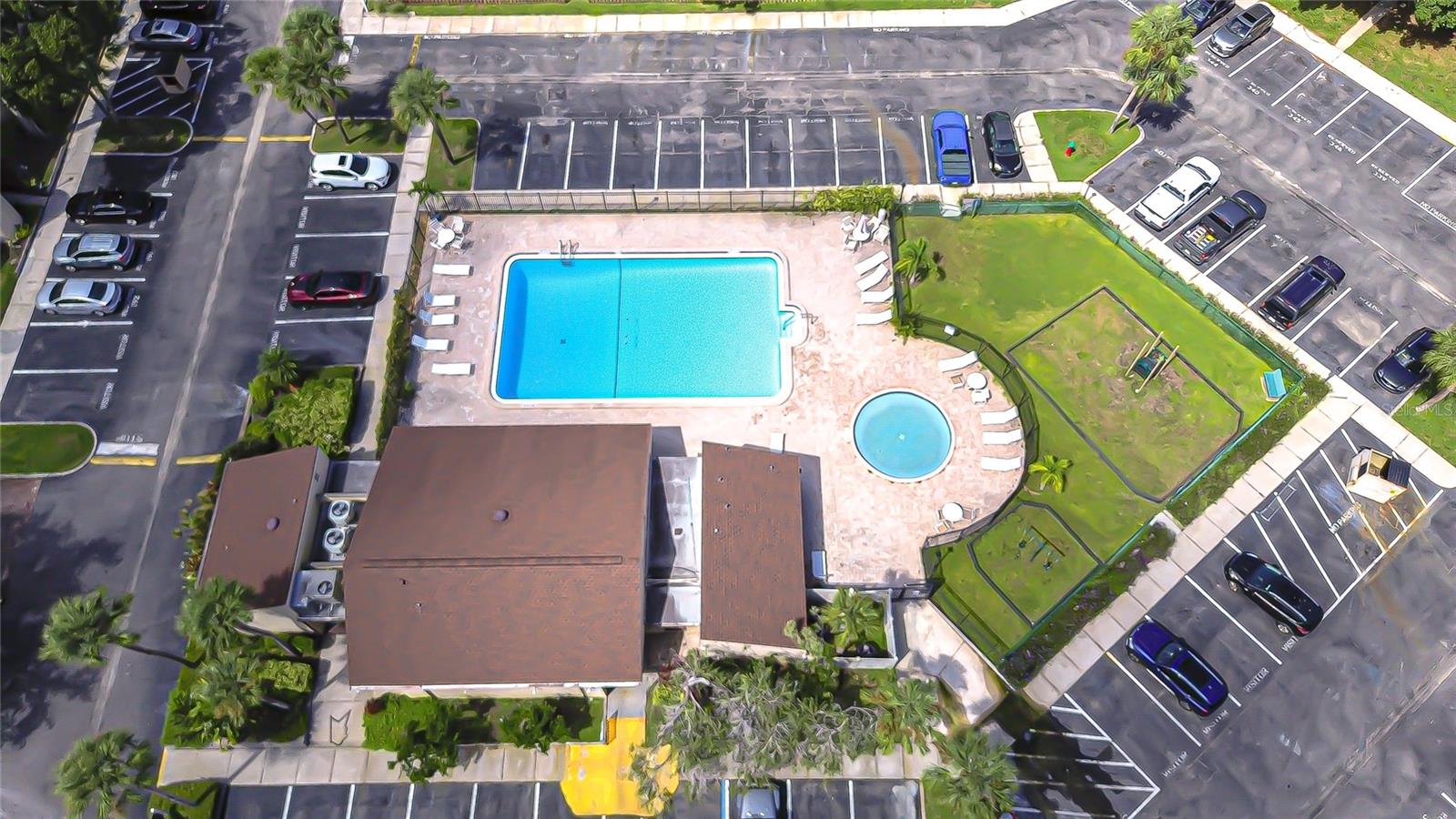 VILLAGE LAKE CONDO - Residential