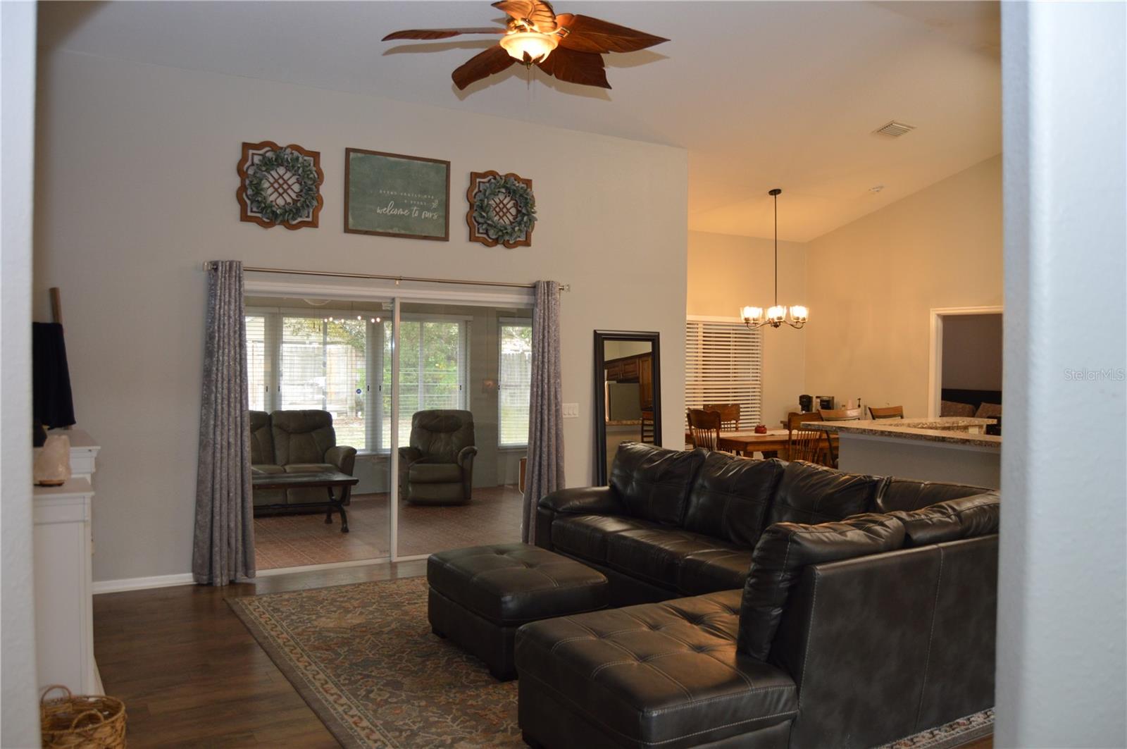 SPRING HILL - Residential