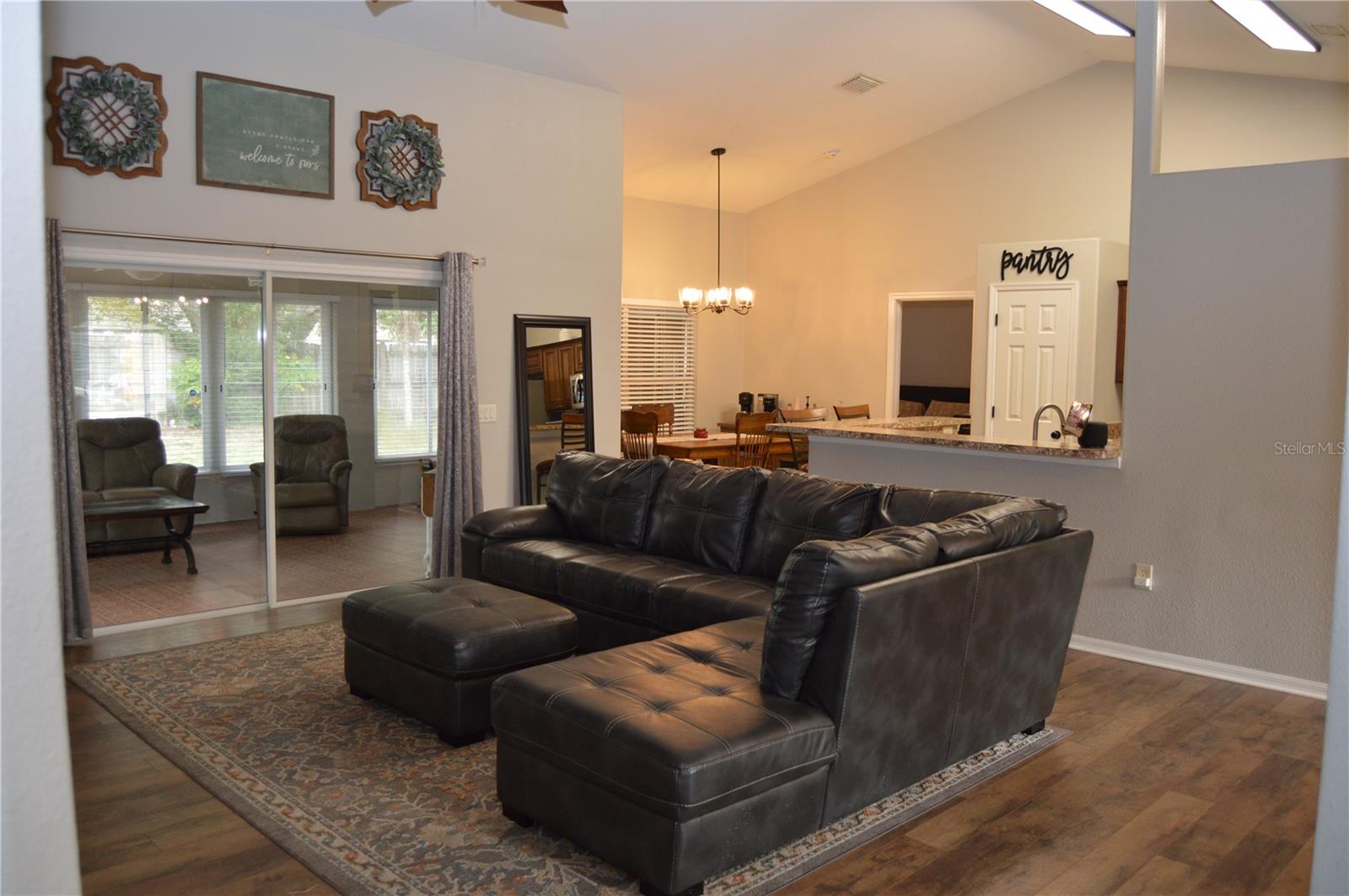 SPRING HILL - Residential