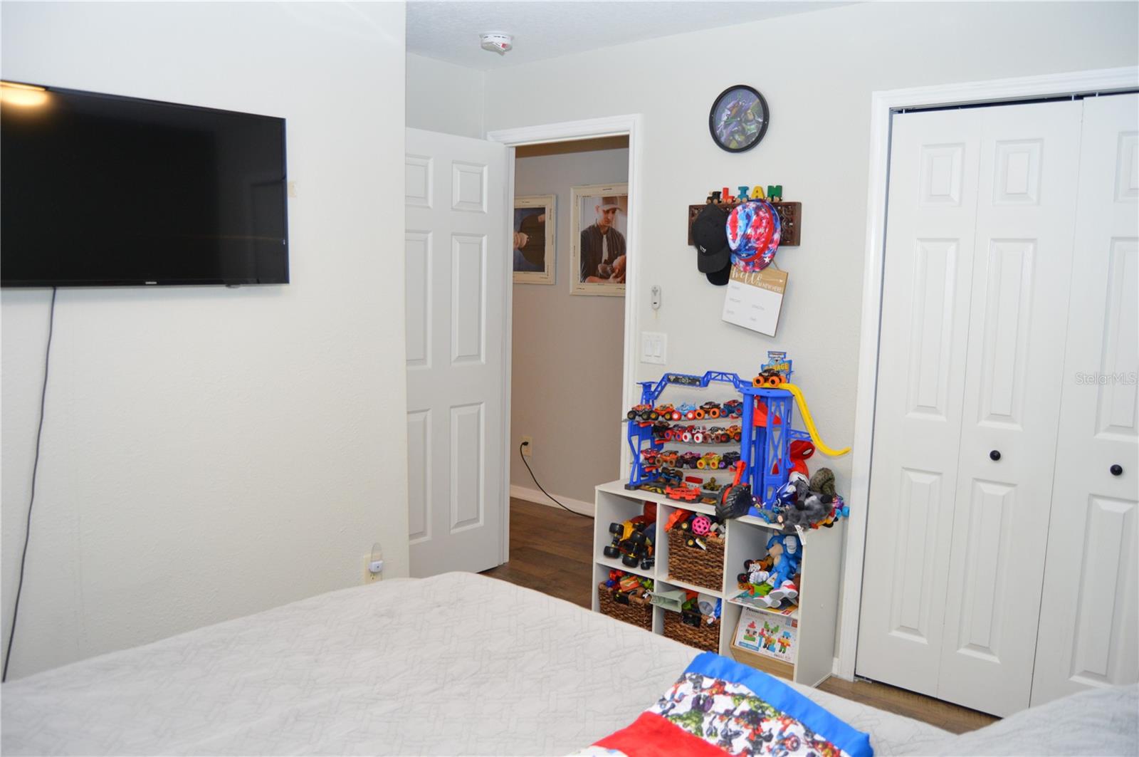 SPRING HILL - Residential