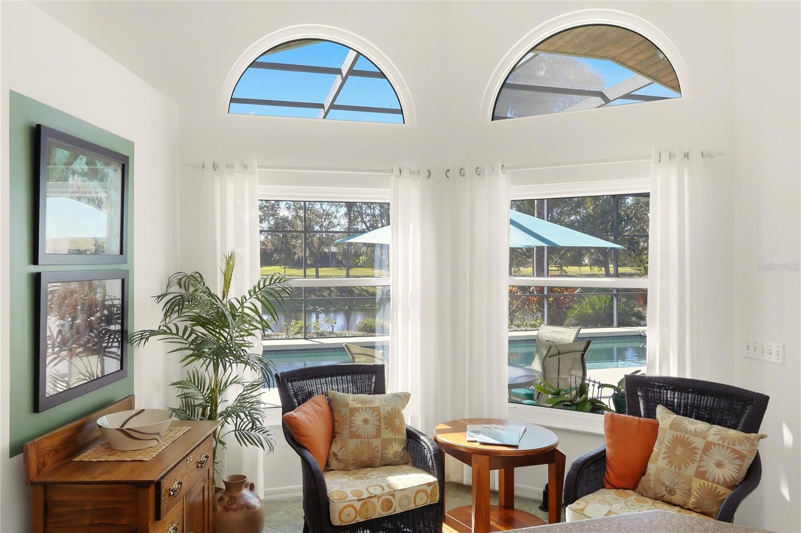 HIDDEN OAKS - Residential