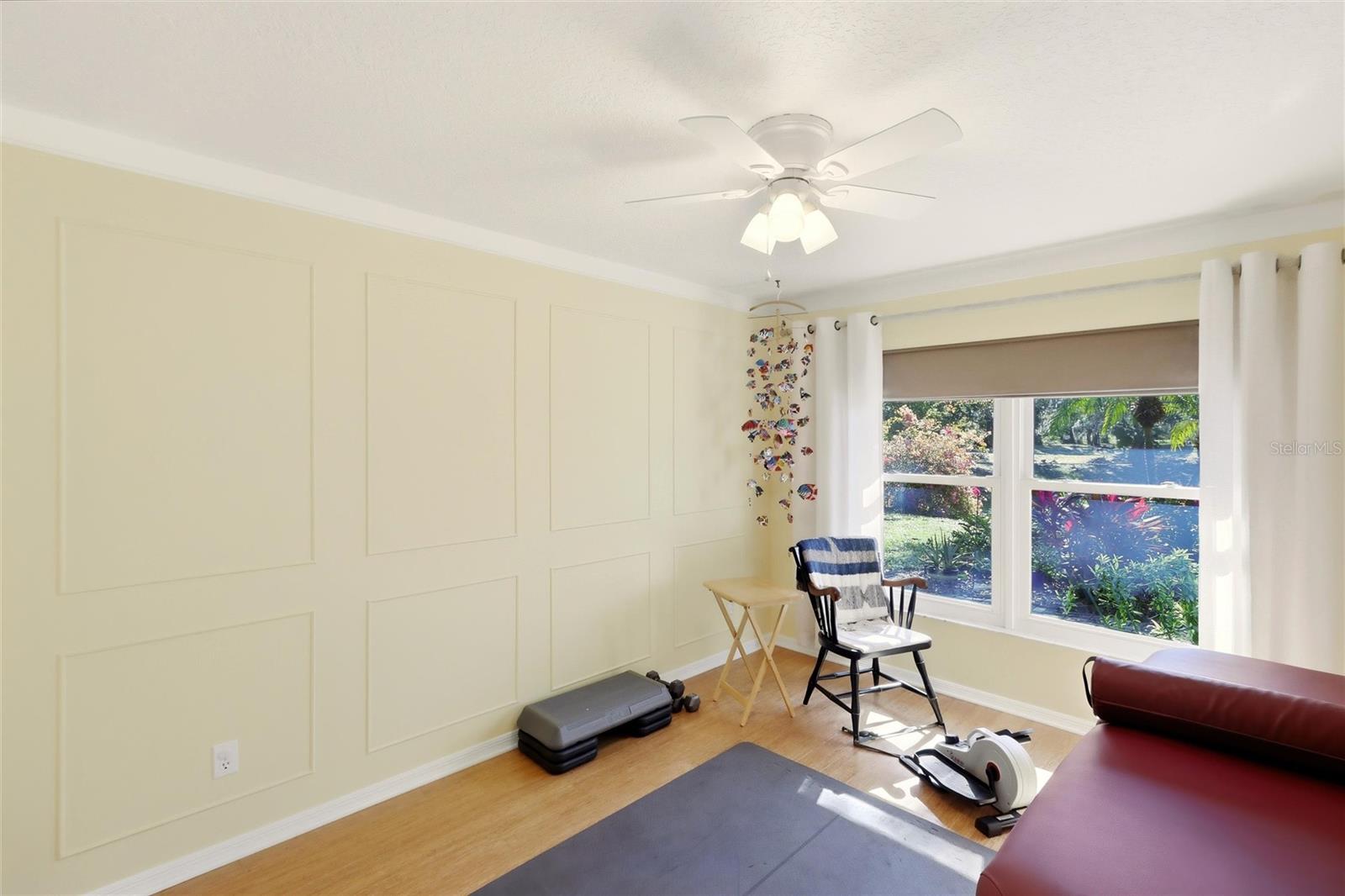 HIDDEN OAKS - Residential