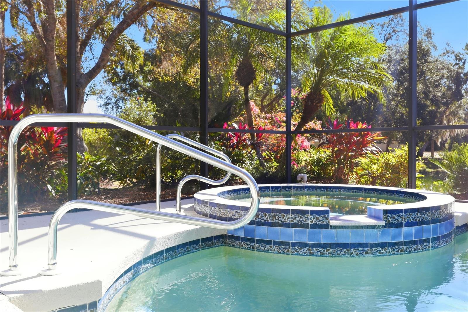 HIDDEN OAKS - Residential