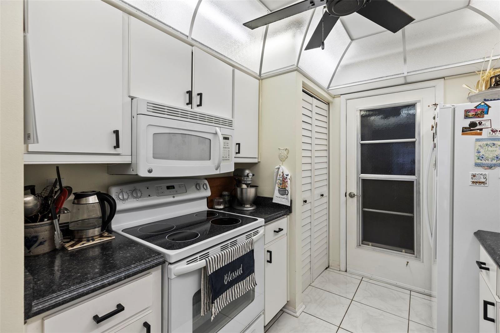 HIGHLAND LAKES CONDO - Residential