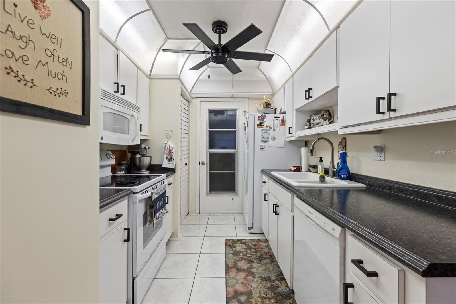 HIGHLAND LAKES CONDO - Residential