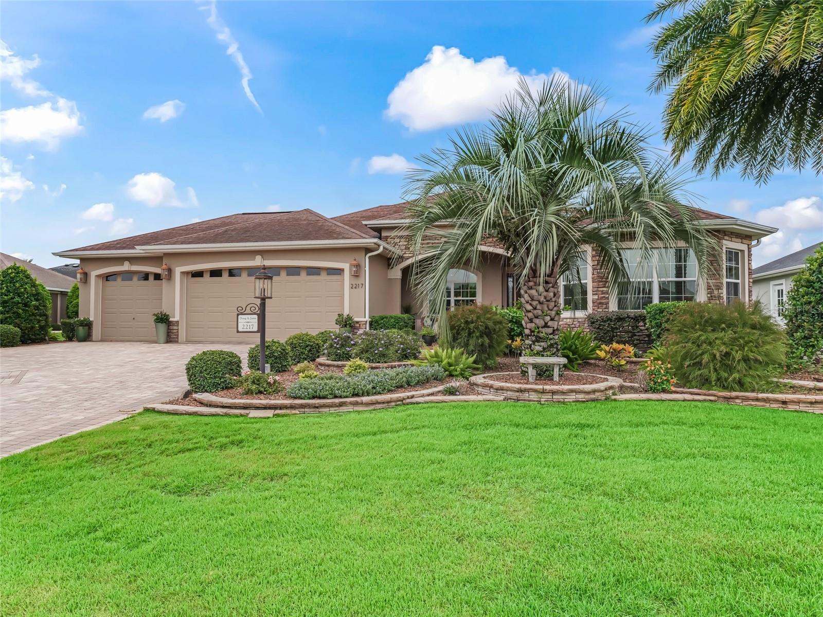 2217 ISLEWORTH CIRCLE
