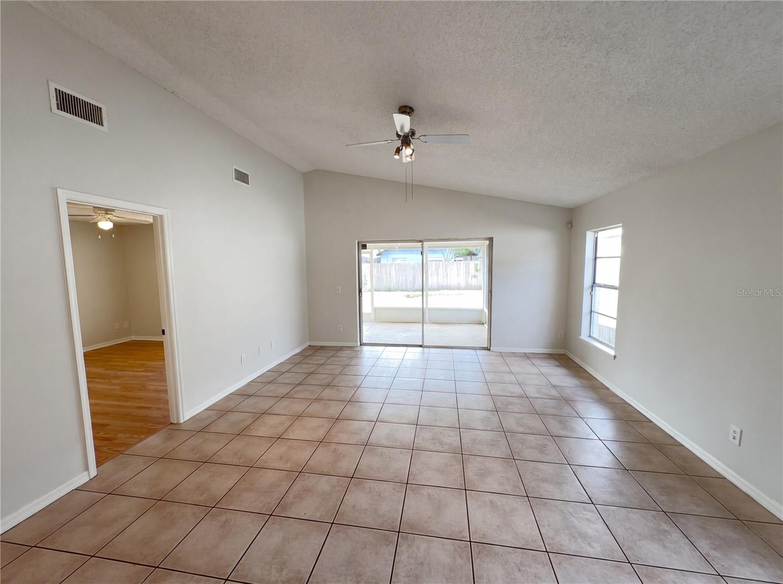 DEAN COVE - Residential