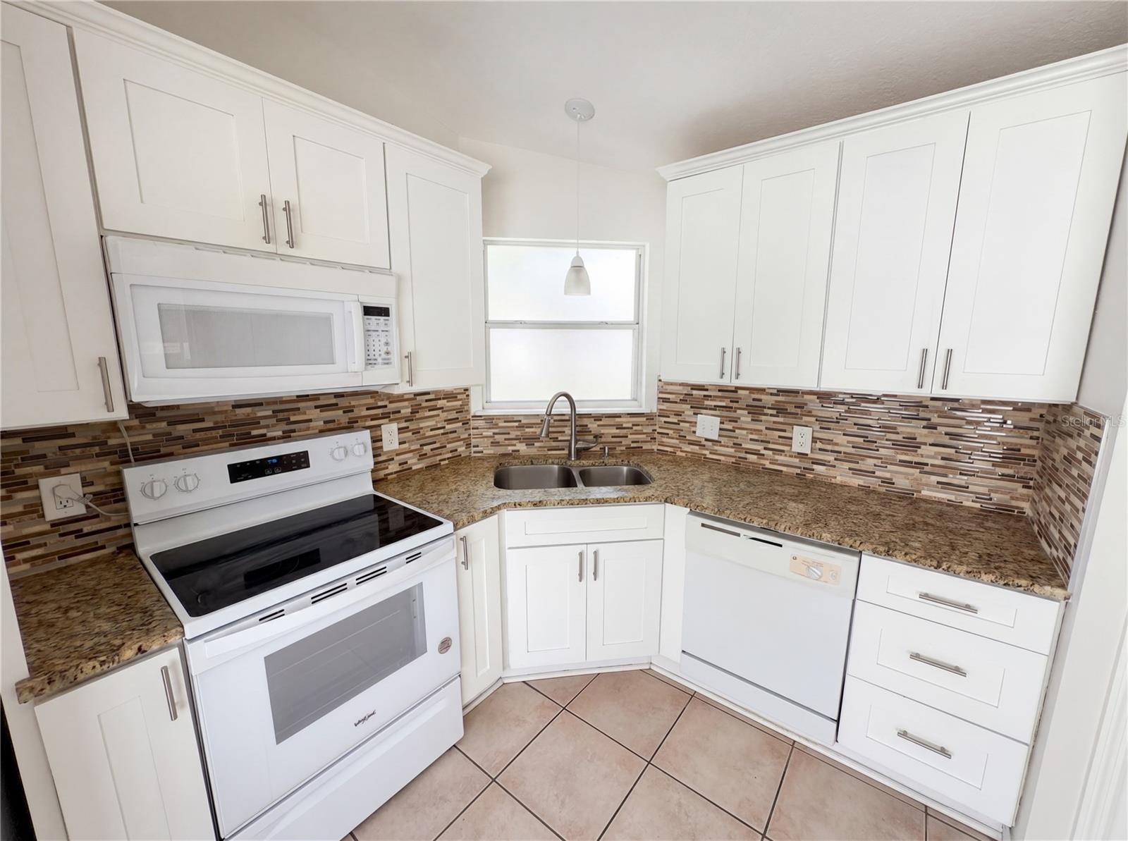 DEAN COVE - Residential