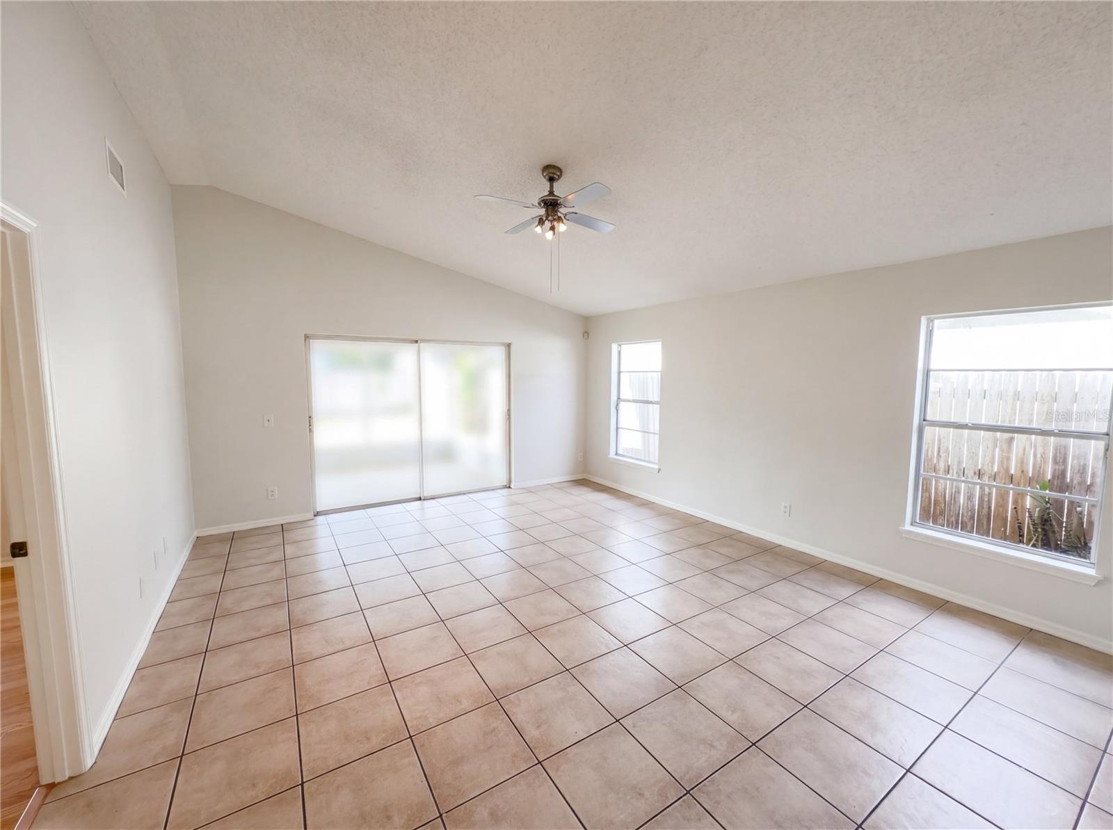 DEAN COVE - Residential