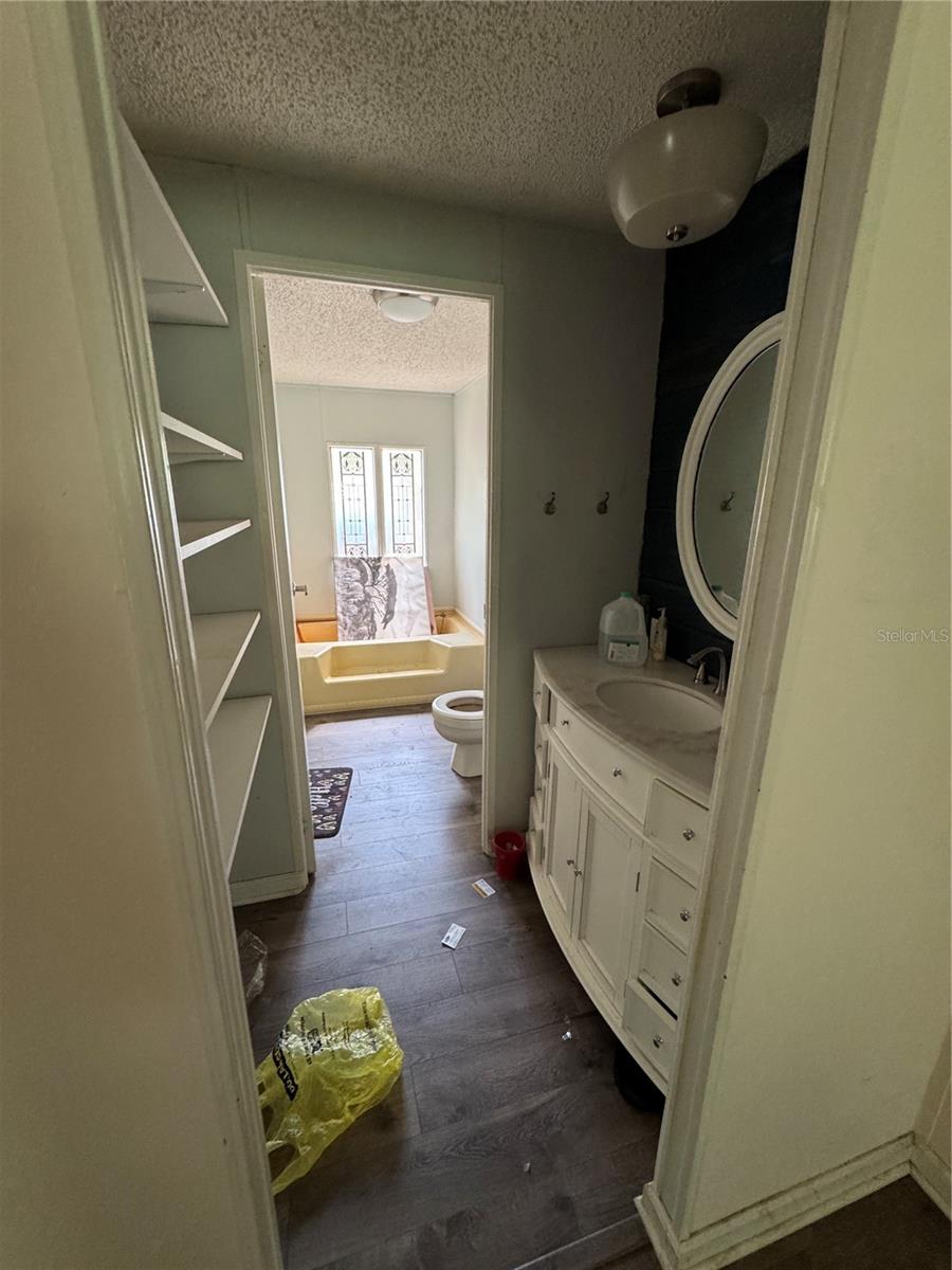 CROOM-A-COOCHEE ESTATES - Residential