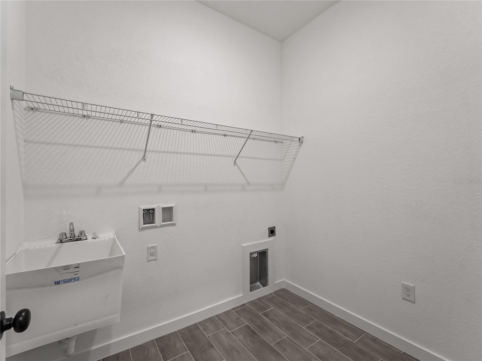 PORT CHARLOTTE SUB 24 - Residential