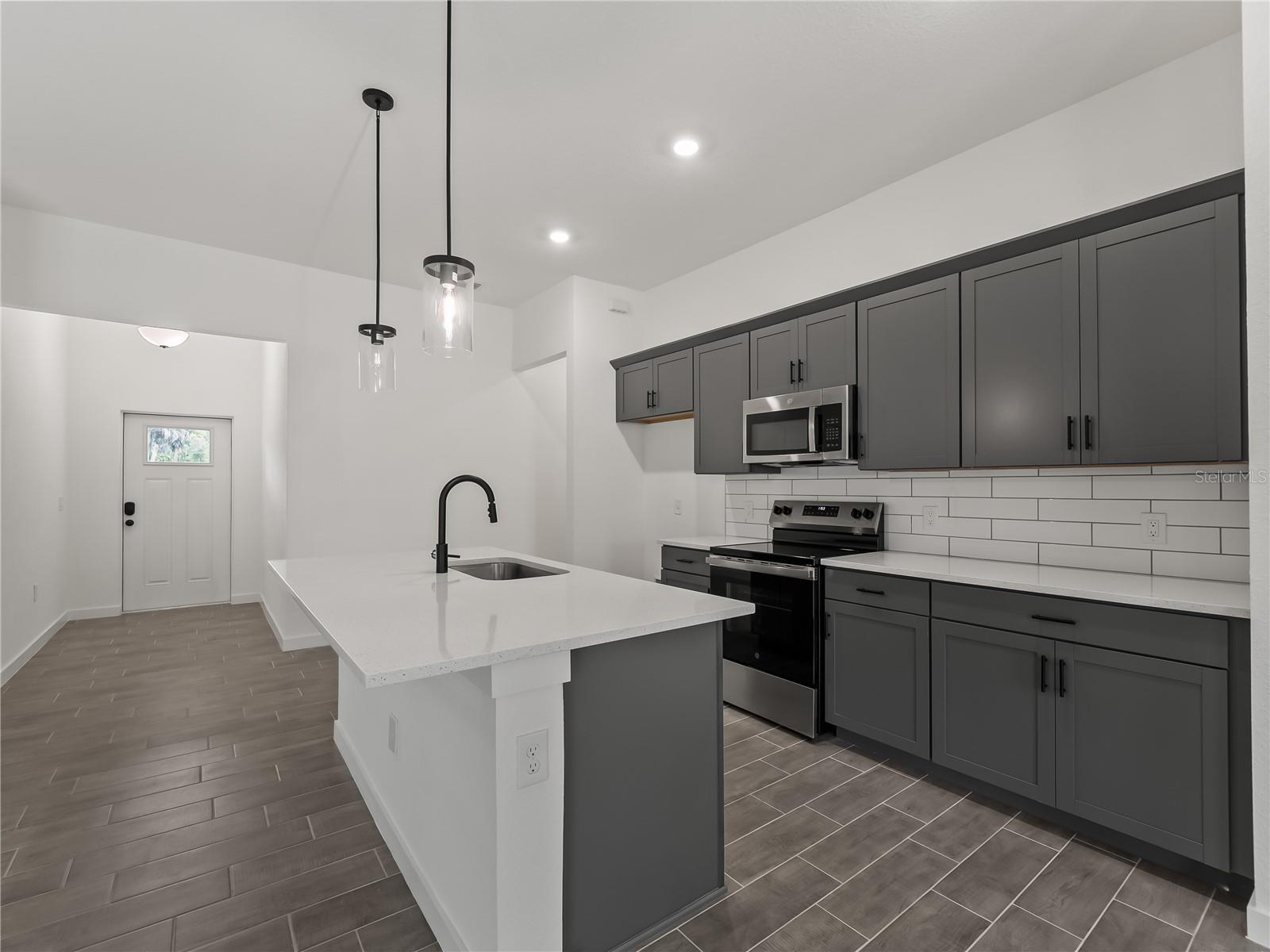 PORT CHARLOTTE SUB 24 - Residential