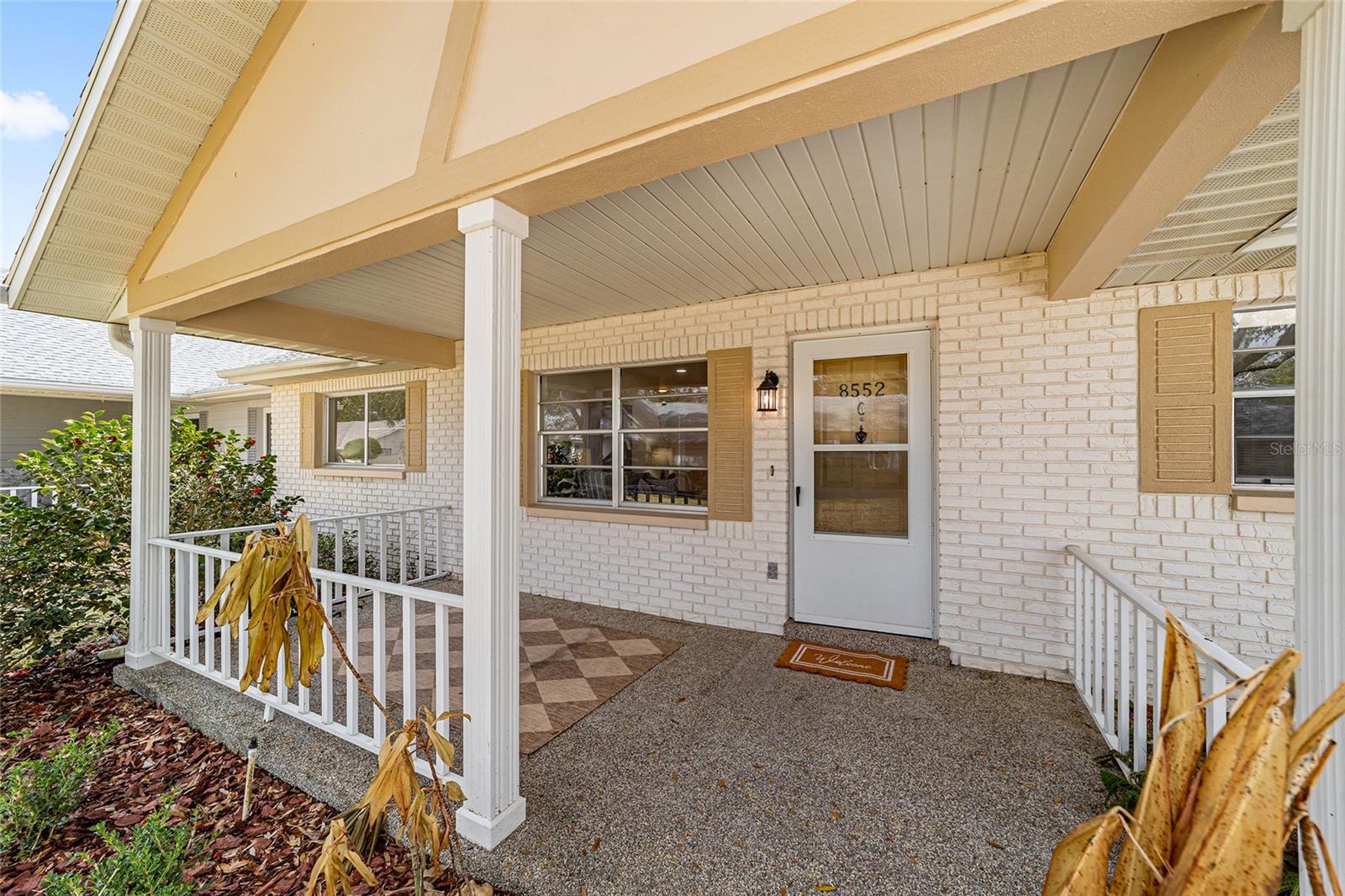 ON TOP OF THE WORLD - Residential