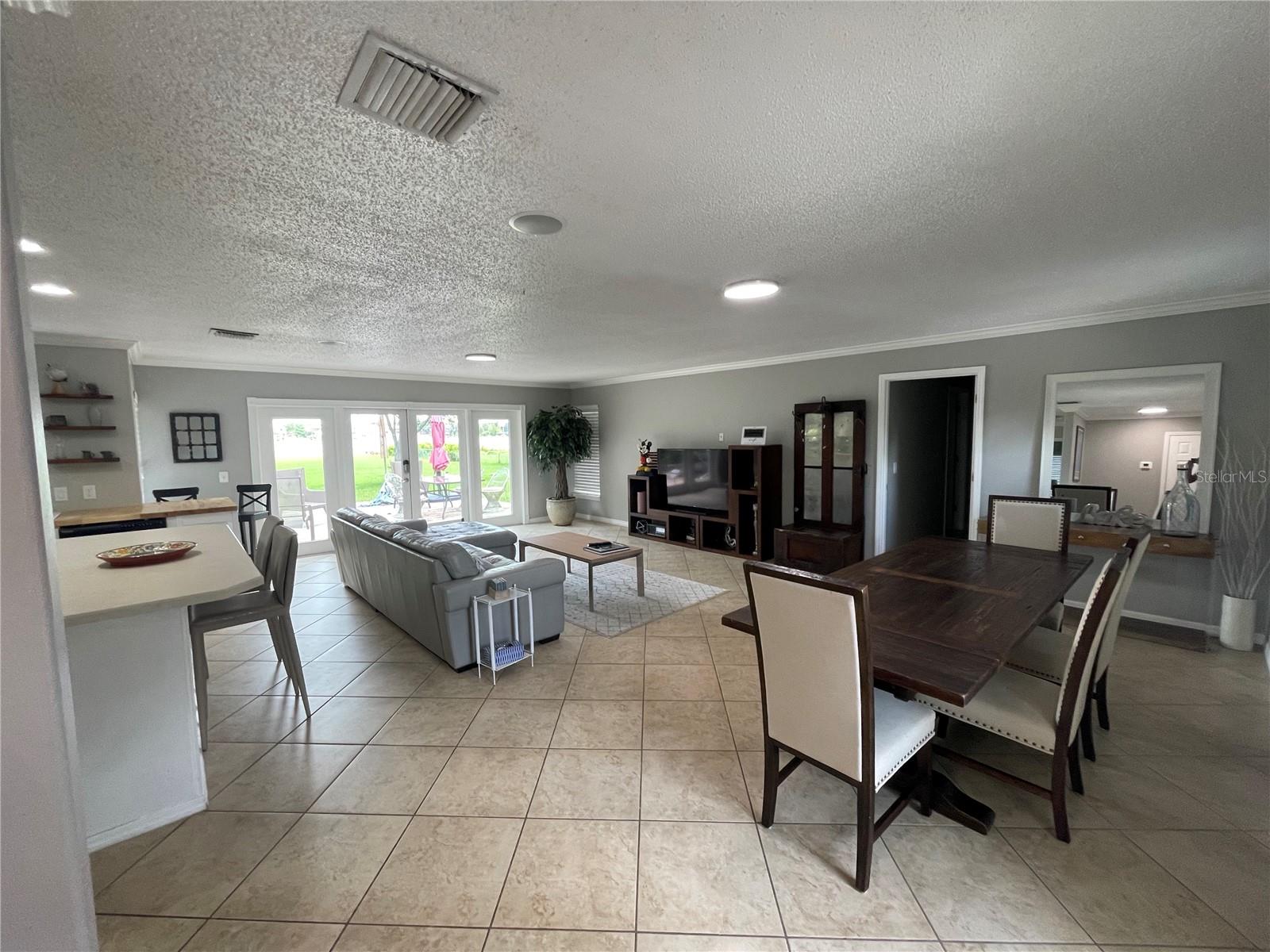 12860 LAKE SAWYER LANE