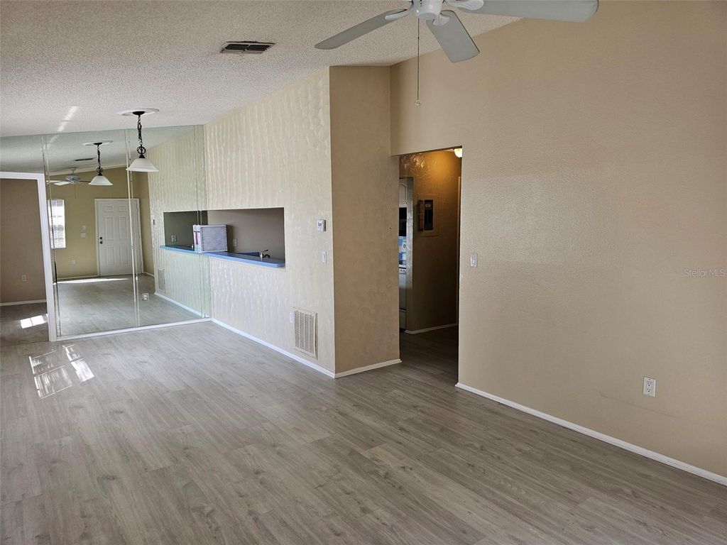 Photo of 3851 59th Avenue W #3851, Bradenton, FL 34210 (MLS # A4688324)