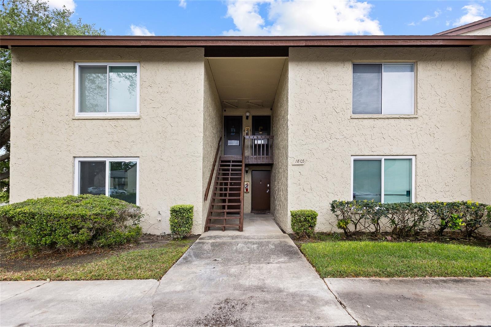 WOODSIDE VILLAGE CONDO - Residential