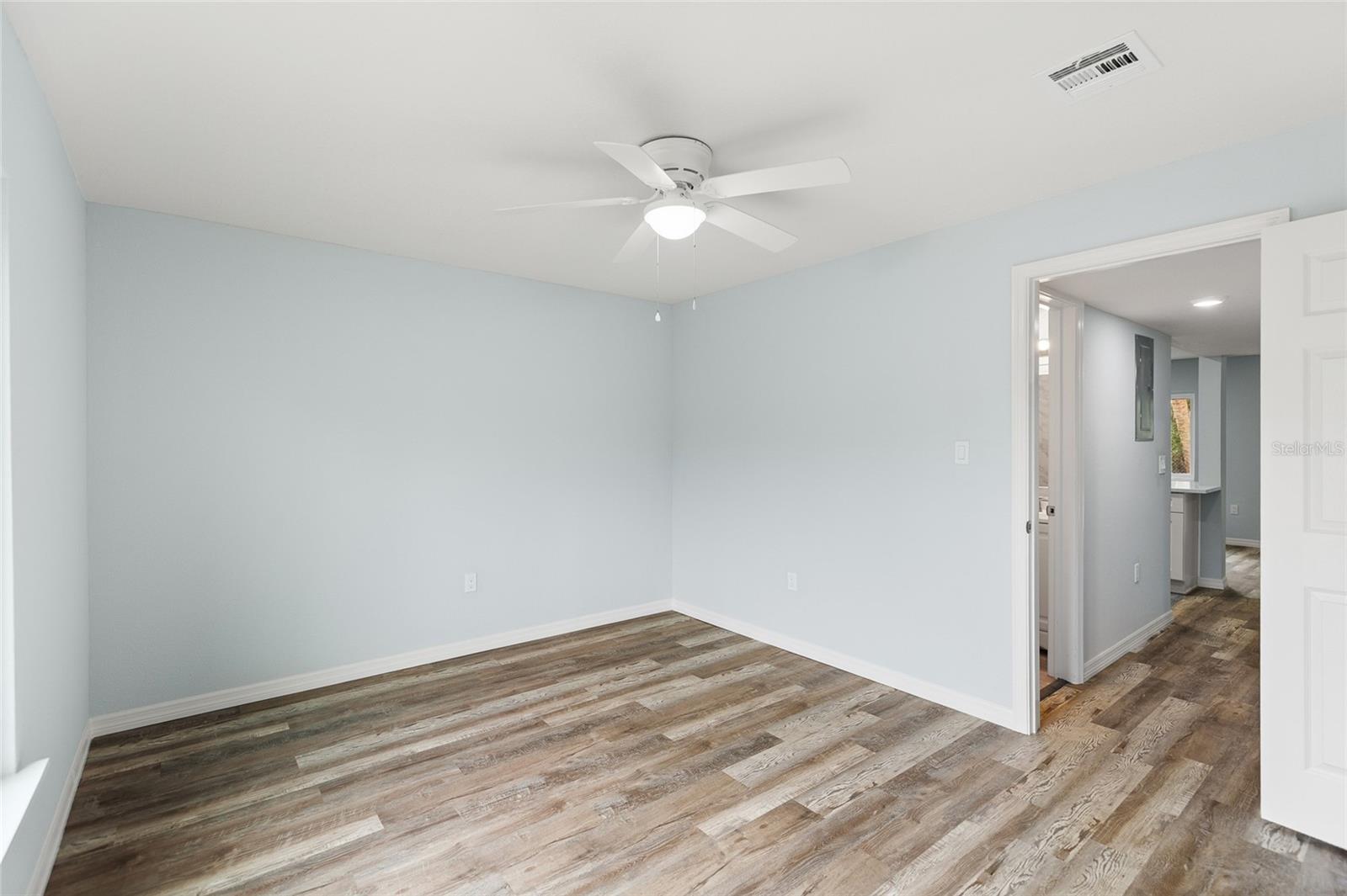 WOODSIDE VILLAGE CONDO - Residential