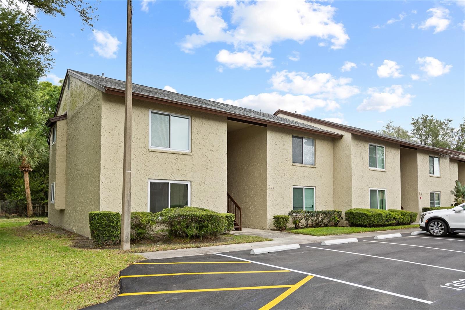 WOODSIDE VILLAGE CONDO - Residential