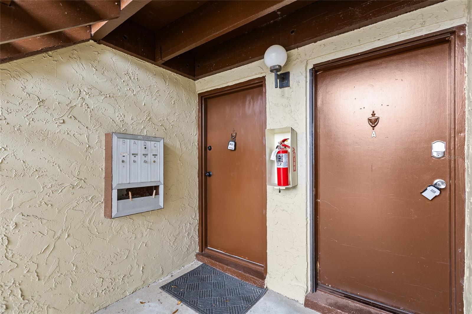 WOODSIDE VILLAGE CONDO - Residential