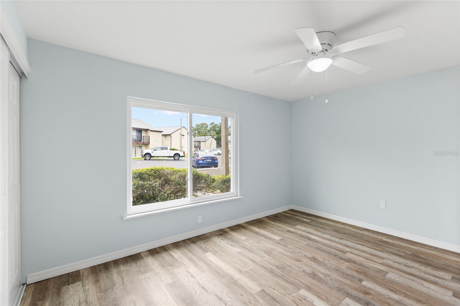 WOODSIDE VILLAGE CONDO - Residential