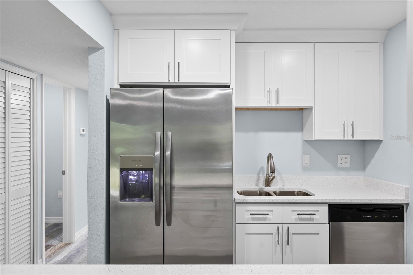 WOODSIDE VILLAGE CONDO - Residential