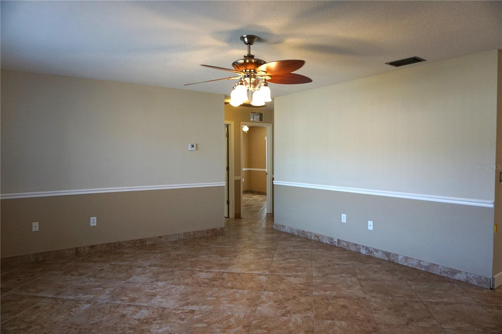 BONNIE BAY UNIT THREE PHASE ONE - Residential