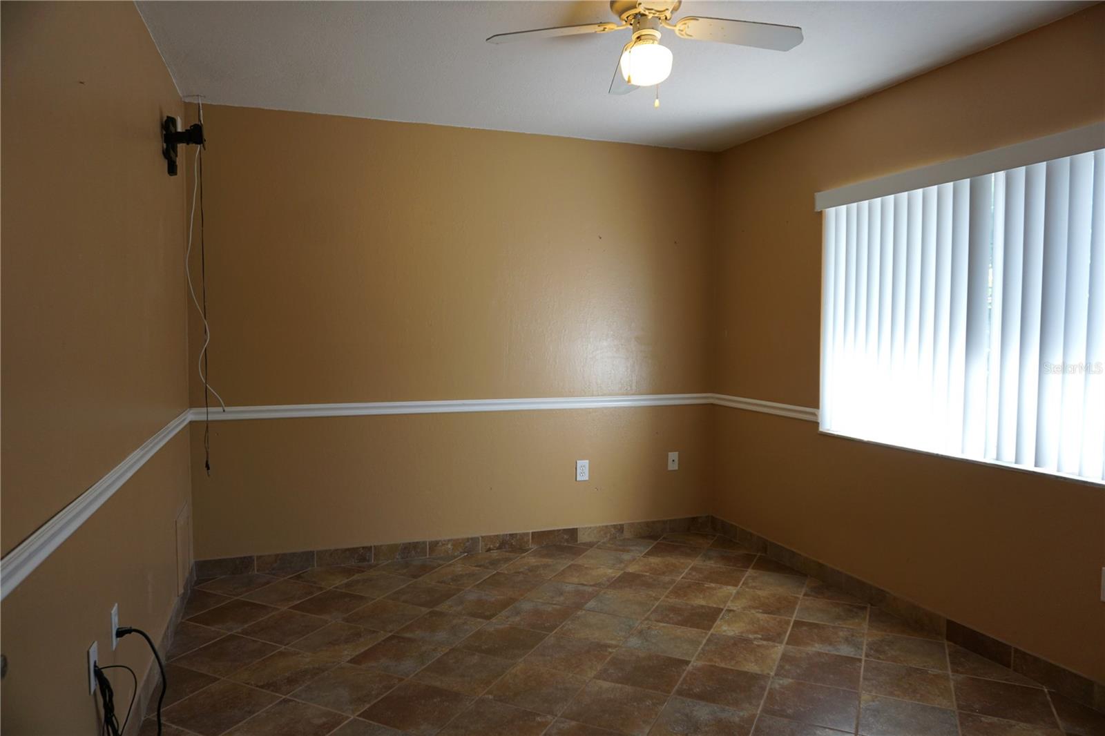 BONNIE BAY UNIT THREE PHASE ONE - Residential