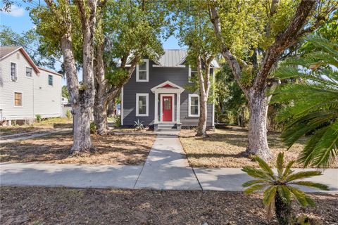 821 E LEMON AVENUE EUSTIS FL 32726