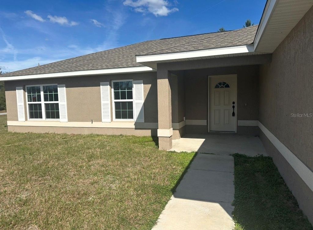 Photo of 17425 SW 25th Court, Ocala, FL 34473 (MLS # OM726464)