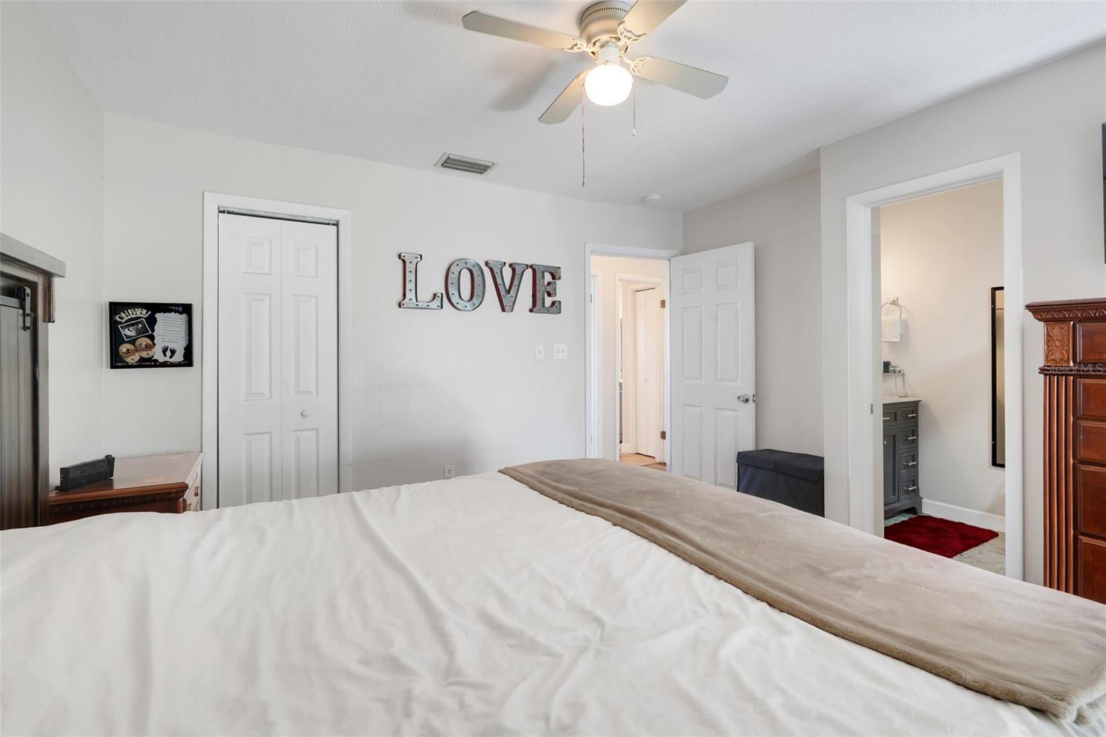 LAKE HARRIS SHORES UNIT 01 - Residential