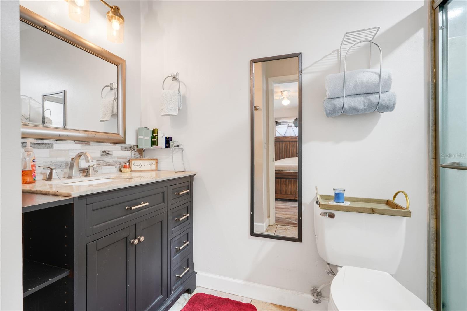 LAKE HARRIS SHORES UNIT 01 - Residential