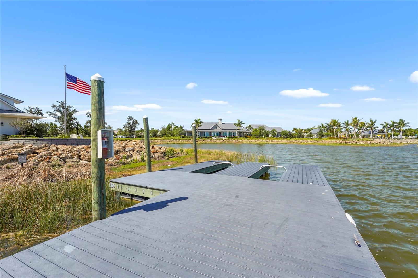 LAKEHOUSE COVE/WATERSIDE PH 3 - Residential