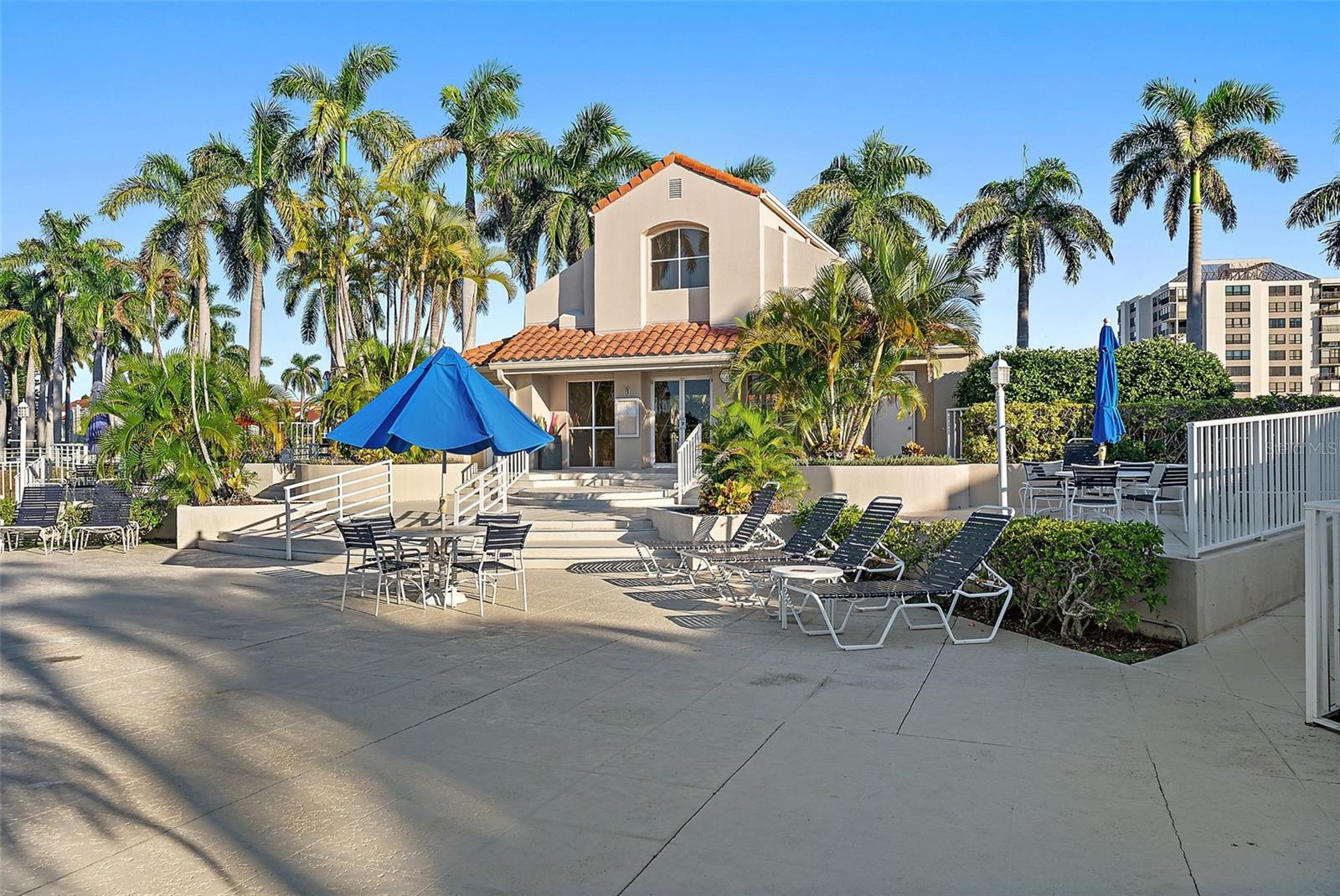 BAHIA DEL MAR II - Residential